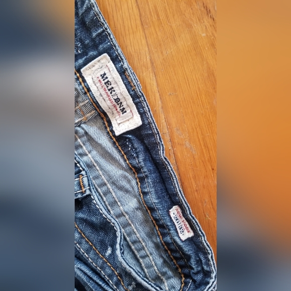 MEK Boot cut Jean's. 26x32 - Picture 6 of 11